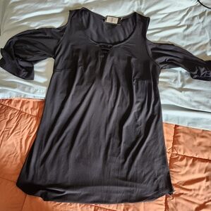 Avenue Black Short Sleeve Cut Out Blouse